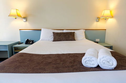 Abcot Inn - Sydney 4u 5