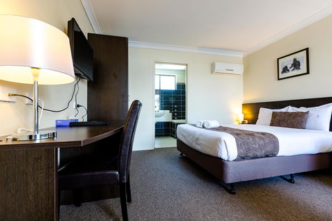 Abcot Inn - Sydney 4u 13