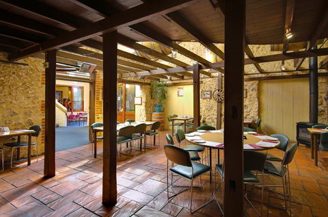 Victoria Hotel Strathalbyn - Sydney 4u 12