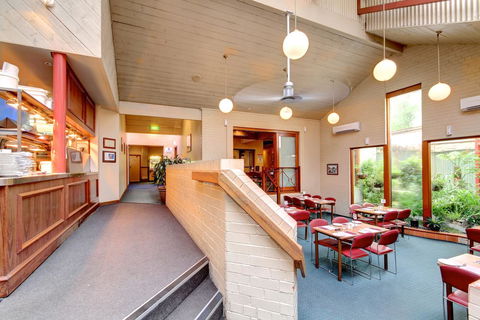 Victoria Hotel Strathalbyn - Sydney 4u 2