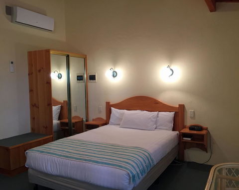 Coonawarra Place Motor Inn - Sydney 4u 31