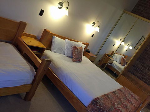 Coonawarra Place Motor Inn - Sydney 4u 29