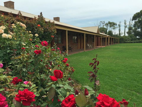 Coonawarra Place Motor Inn - Sydney 4u 26