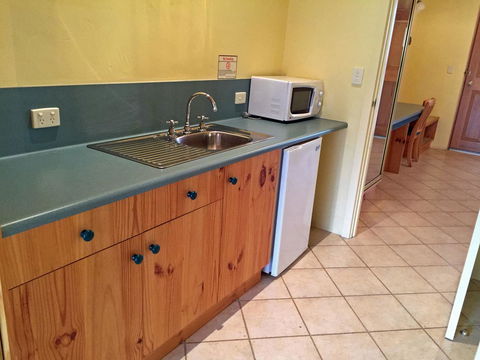 Coonawarra Place Motor Inn - Sydney 4u 39