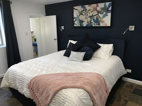 Adagio In Auburn - Sydney 4u 6