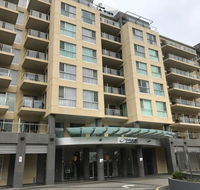 Glenelg Holiday Apartments-Pier