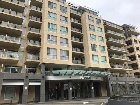 Glenelg Holiday Apartments-Pier - Accommodation Sydney 0
