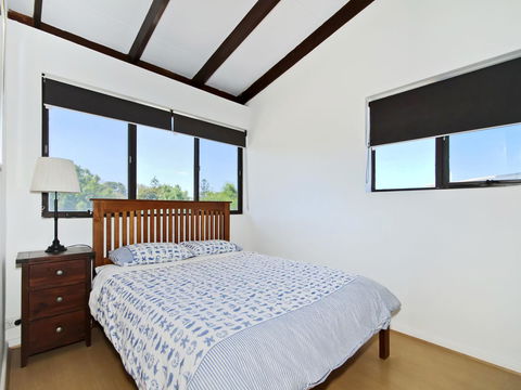 Pearl By The Sea - Sydney 4u 8