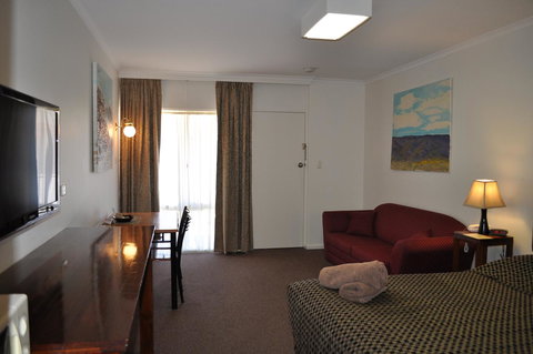 Augusta Courtyard Motel - Sydney Resort 5