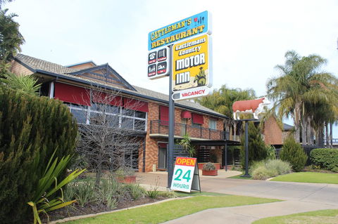 Cattlemans Country Motor Inn & Serviced Apartments - Sydney 4u 2