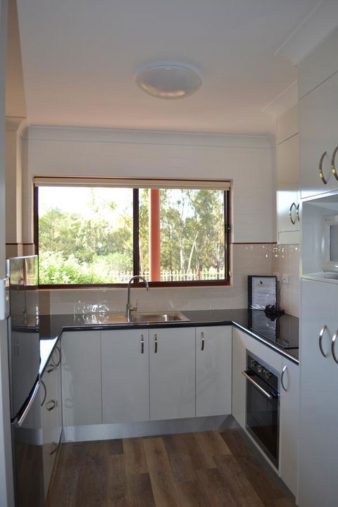 Cattlemans Country Motor Inn & Serviced Apartments - Sydney 4u 38