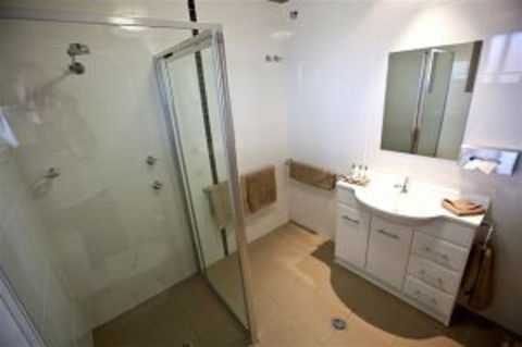 Cattlemans Country Motor Inn & Serviced Apartments - Sydney 4u 27