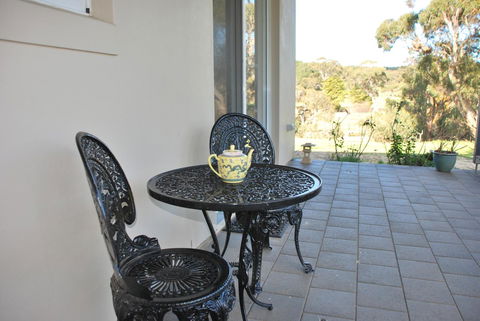 Back Valley Farmstay Bed And Breakfast - Sydney 4u 10