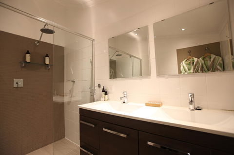 One Tree Bed And Breakfast - Sydney 4u 20