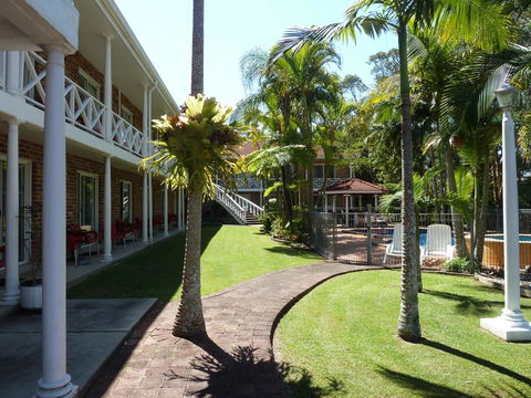 Aston Motel Yamba - Sydney 4u 4