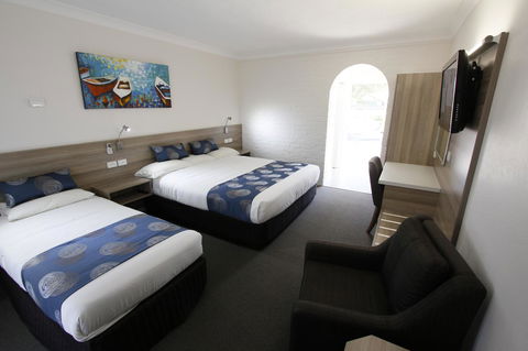Aston Motel Yamba - Sydney 4u 1