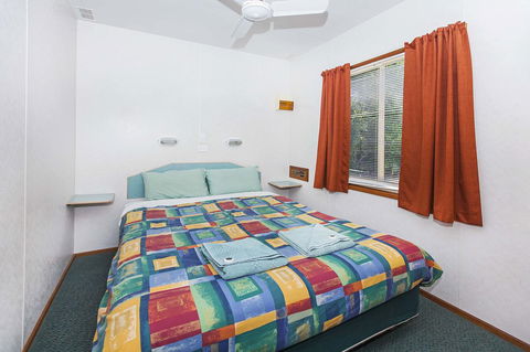 Echo Holiday Parks - Naracoorte - Sydney 4u 16