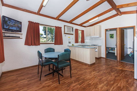 Echo Holiday Parks - Naracoorte - Sydney 4u 13