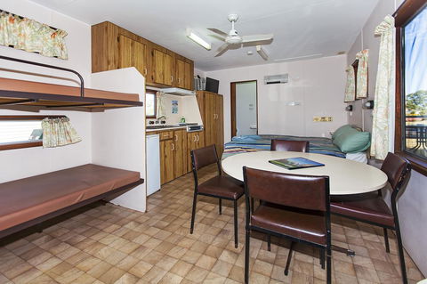 Echo Holiday Parks - Naracoorte - Sydney 4u 1