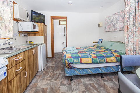 Echo Holiday Parks - Naracoorte - Sydney 4u 11