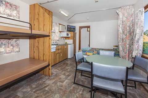 Echo Holiday Parks - Naracoorte - Sydney 4u 10