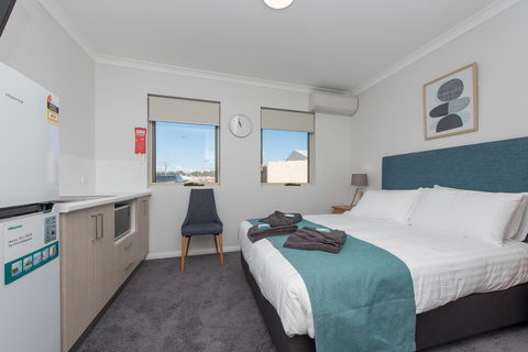 Jurien Bay Motel Apartments - Sydney 4u 26