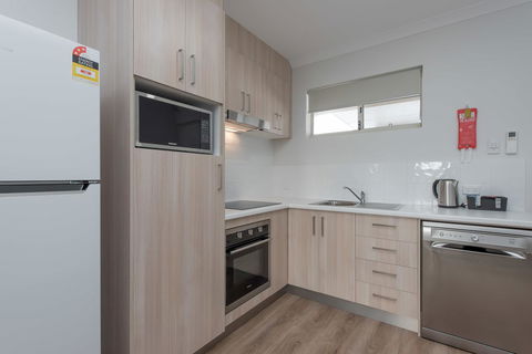 Jurien Bay Motel Apartments - Sydney 4u 16