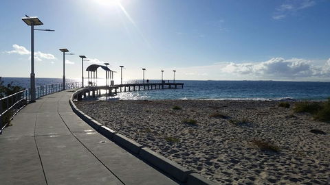 Jurien Bay Motel Apartments - Sydney 4u 24