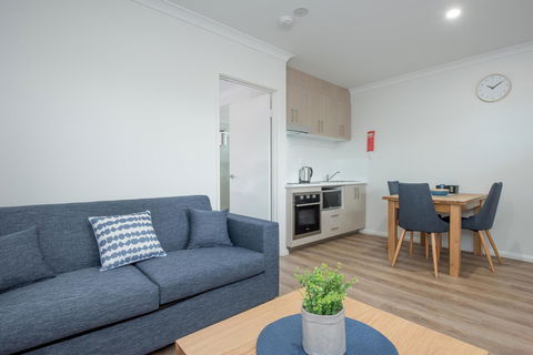Jurien Bay Motel Apartments - Sydney 4u 6