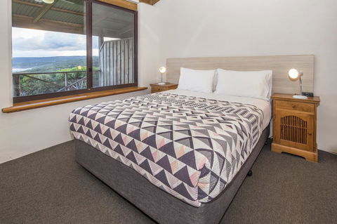 Chandlers Smiths Beach Villas - Sydney 4u 5