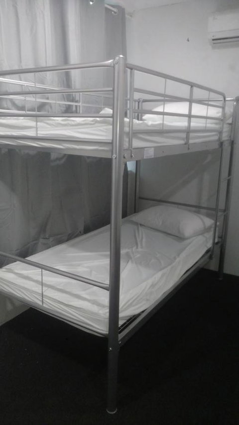 Perth City Backpackers Hostel - Note - Valid Passport Required To Check In - Accommodation Sydney 22