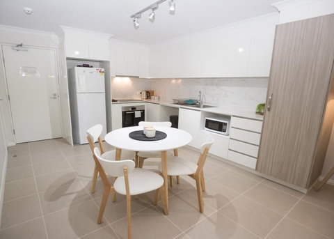 Yaran Suites - Accommodation Sydney 18