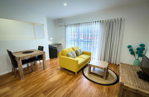 Pelicans Albany Middleton Beach - Sydney 4u 40