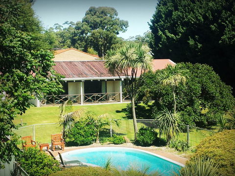 Karri Forest Motel - Sydney 4u 0