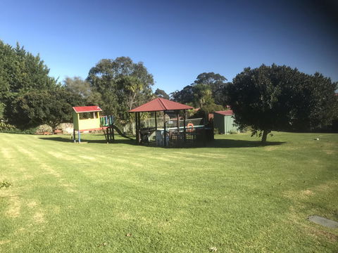 Karri Forest Motel - Sydney 4u 11