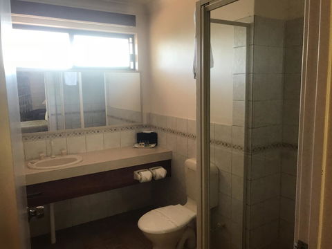 Karri Forest Motel - Sydney 4u 16