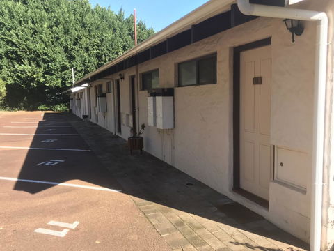 Karri Forest Motel - Sydney 4u 14