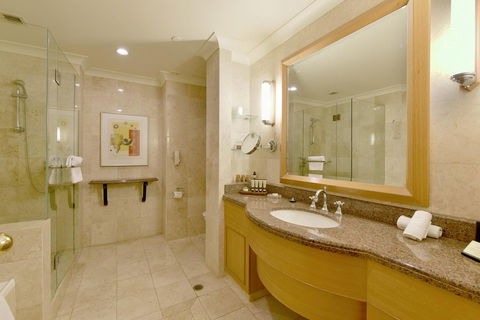 Duxton Hotel Perth - Sydney 4u 18