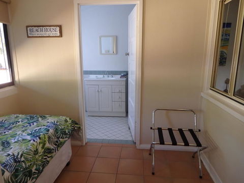 Lazy Lobster Holiday Units & Chalets - Accommodation Sydney 7