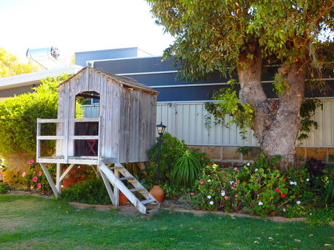 Lazy Lobster Holiday Units & Chalets - Accommodation Sydney 21