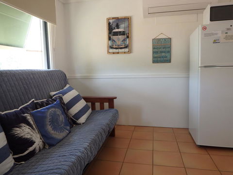 Lazy Lobster Holiday Units & Chalets - Accommodation Sydney 14