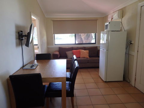 Lazy Lobster Holiday Units & Chalets - Accommodation Sydney 3