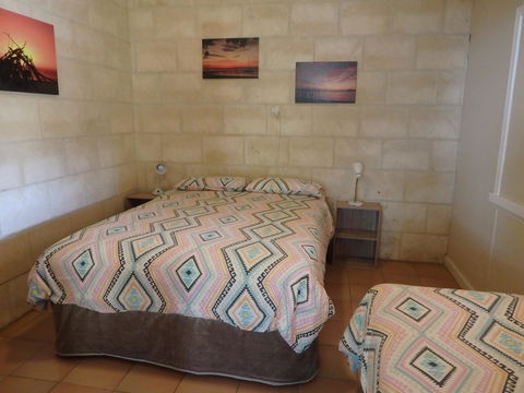 Lazy Lobster Holiday Units & Chalets - Accommodation Sydney 1