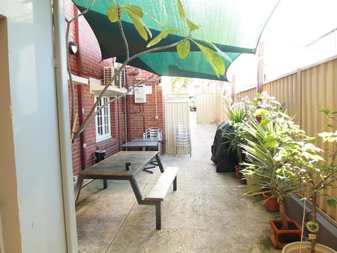 The Emperors Crown Hostel - Accommodation Sydney 17