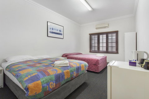 The Emperors Crown Hostel - Accommodation Sydney 16