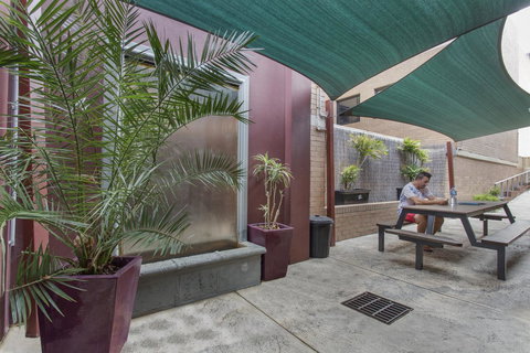 The Emperors Crown Hostel - Accommodation Sydney 12