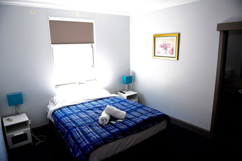 The Emperors Crown Hostel - Accommodation Sydney 29