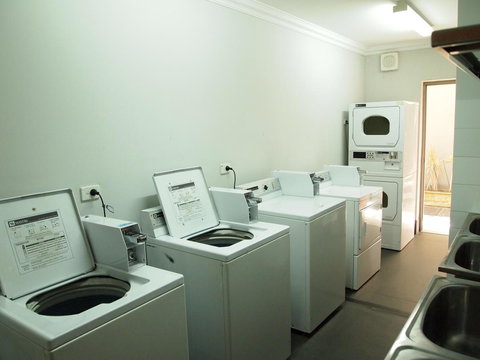 The Emperors Crown Hostel - Accommodation Sydney 44