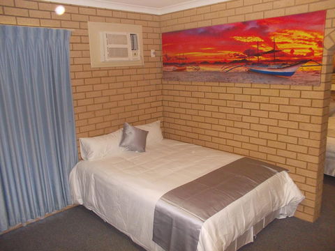 Carnarvon Motel - Sydney 4u 35