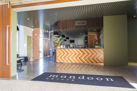 Maya Maya At Mandoon Estate - Sydney 4u 43